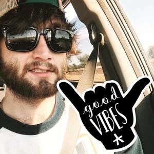 Meet your Posher, Ethan